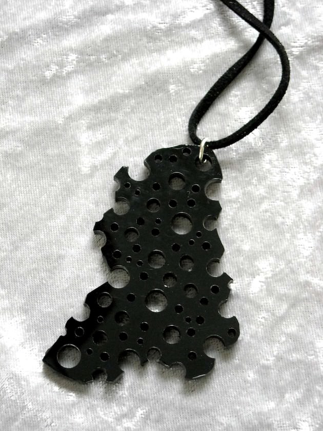 Pendant - Black Holefilled