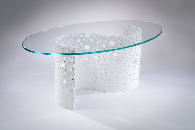 Rampart Table - White (Oval / 'S')